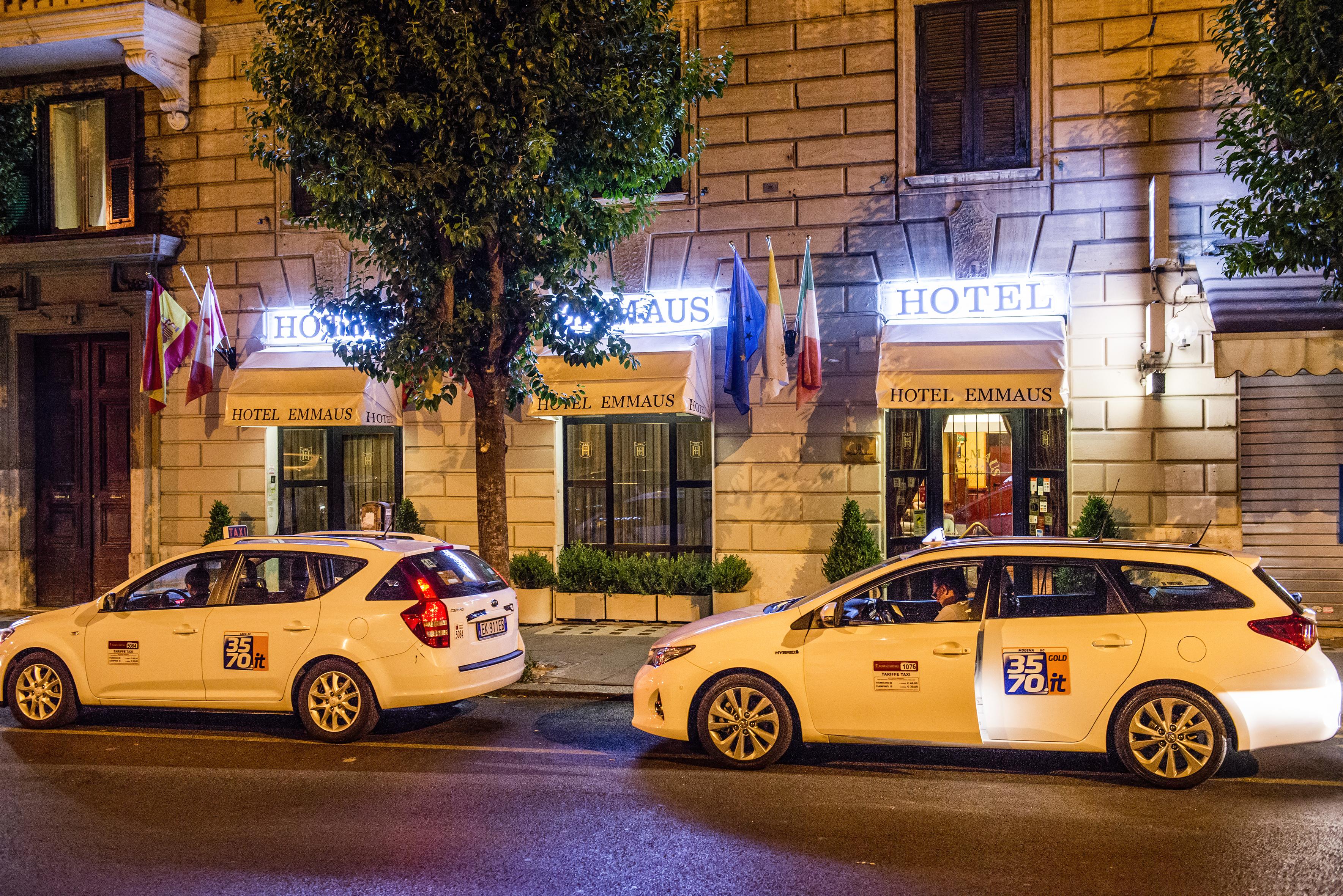 Hotel Emmaus Rom Exterior foto